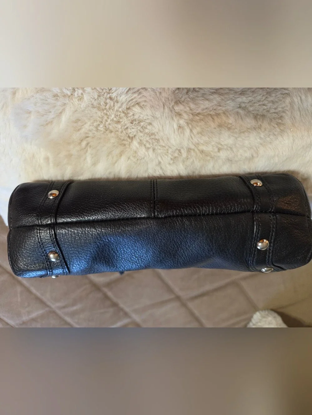 Coach Carly Medium Black Leather Shoulder Bag - Women's Classic Carry F15251.